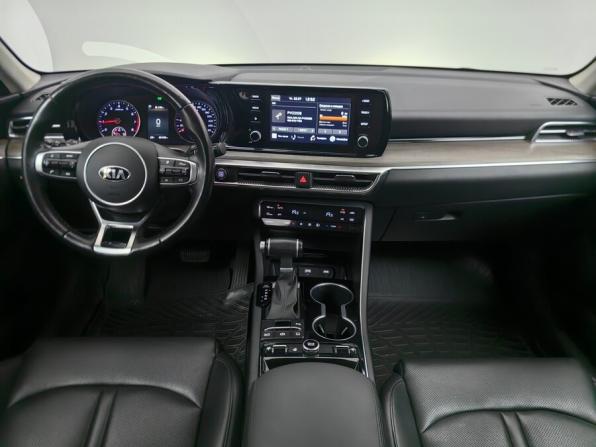 Kia K5 III с пробегом 2021 года, цена 2 300 000 рублей, 60167 км, седан, Автокод Объявления
