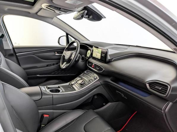Hyundai Santa Fe IV Рестайлинг с пробегом 2022 года, цена 4 250 000 рублей, 62351 км, внедорожник, Автокод Объявления