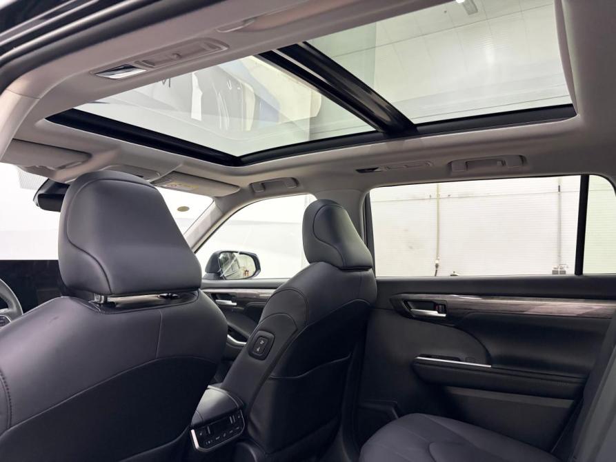 Toyota Highlander IV (XU70) Москва  - изображение 18