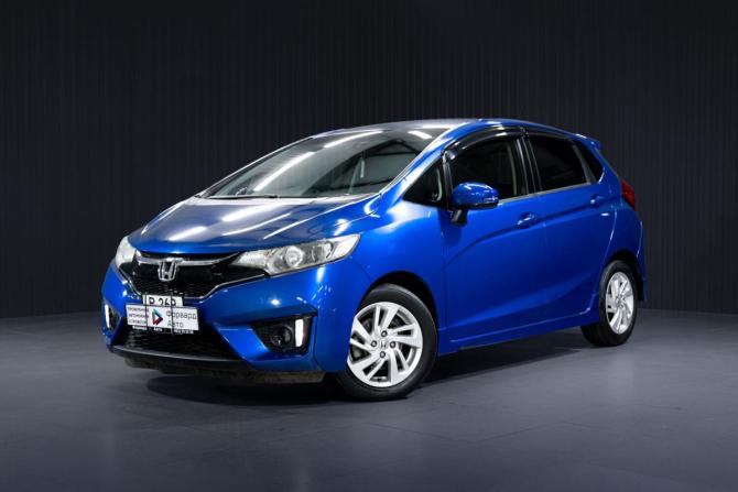 Honda Fit III с пробегом 2016 года, цена 1 369 000 рублей, 117798 км, хэтчбек, Автокод Объявления