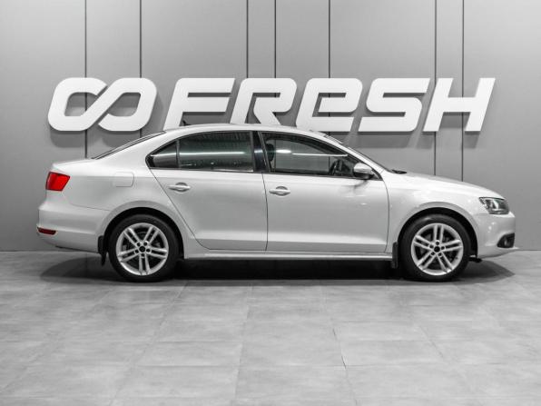 Volkswagen Jetta VI с пробегом 2013 года, цена 879 000 рублей, 213338 км, седан, Автокод Объявления