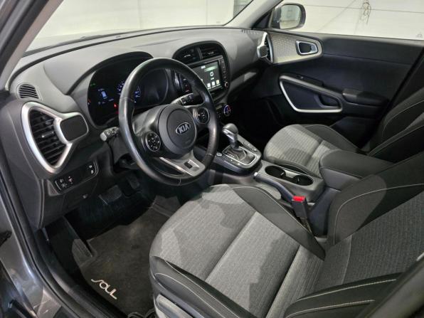 Kia Soul III с пробегом 2020 года, цена 2 095 000 рублей, 58000 км, хэтчбек, Автокод Объявления