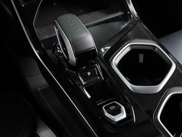 Geely Atlas II с пробегом 2024 года, цена 2 599 000 рублей, 38059 км, внедорожник, Автокод Объявления