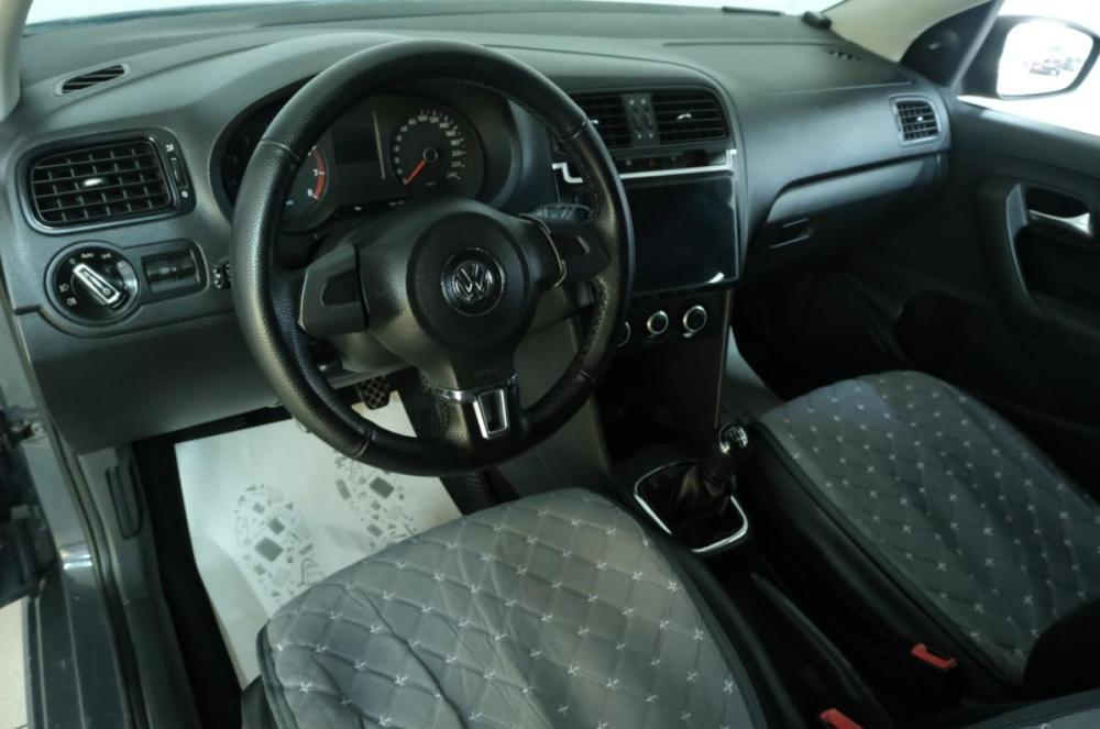 Volkswagen Polo V Омск  - изображение 12