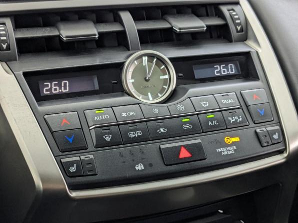 Lexus NX I с пробегом 2015 года, цена 2 550 000 рублей, 159930 км, внедорожник, Автокод Объявления