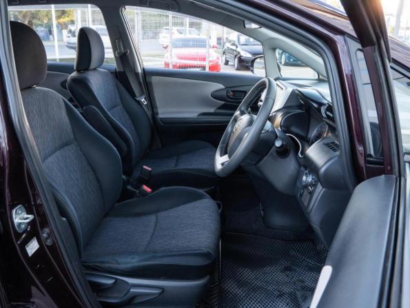 Toyota Wish II с пробегом 2010 года, цена 1 299 000 рублей, 162396 км, минивэн, Автокод Объявления