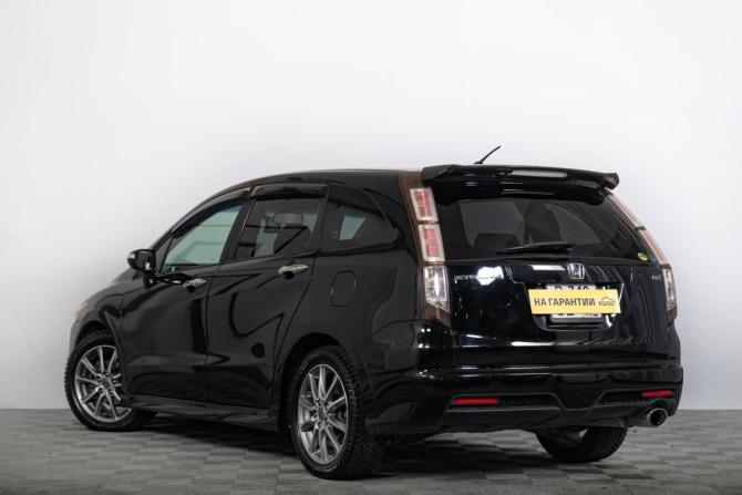 Honda Stream II Рестайлинг с пробегом 2009 года, цена 1 249 000 рублей, 152800 км, компактвэн, Автокод Объявления