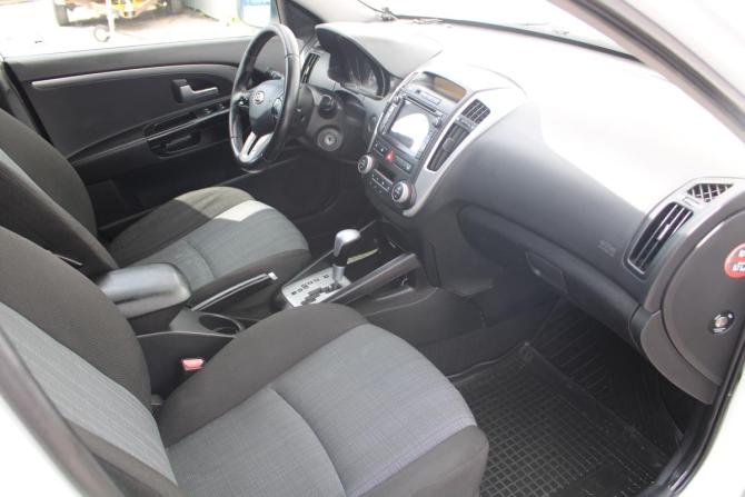 Kia Ceed I Рестайлинг с пробегом 2011 года, цена 610 000 рублей, 223000 км, хэтчбек, Автокод Объявления