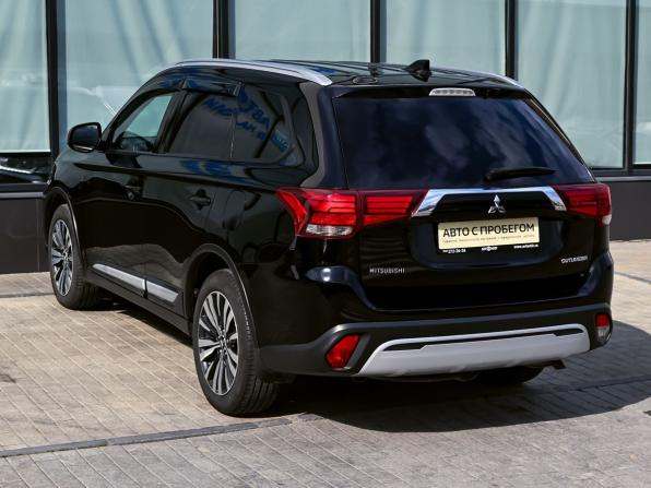 Mitsubishi Outlander III Рестайлинг 3 с пробегом 2019 года, цена 2 199 000 рублей, 130809 км, внедорожник, Автокод Объявления