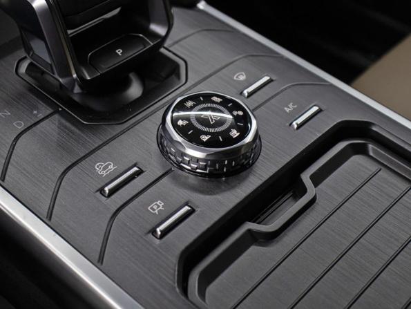 JETOUR T2 с пробегом 2024 года, цена 3 449 000 рублей, 16500 км, внедорожник, Автокод Объявления