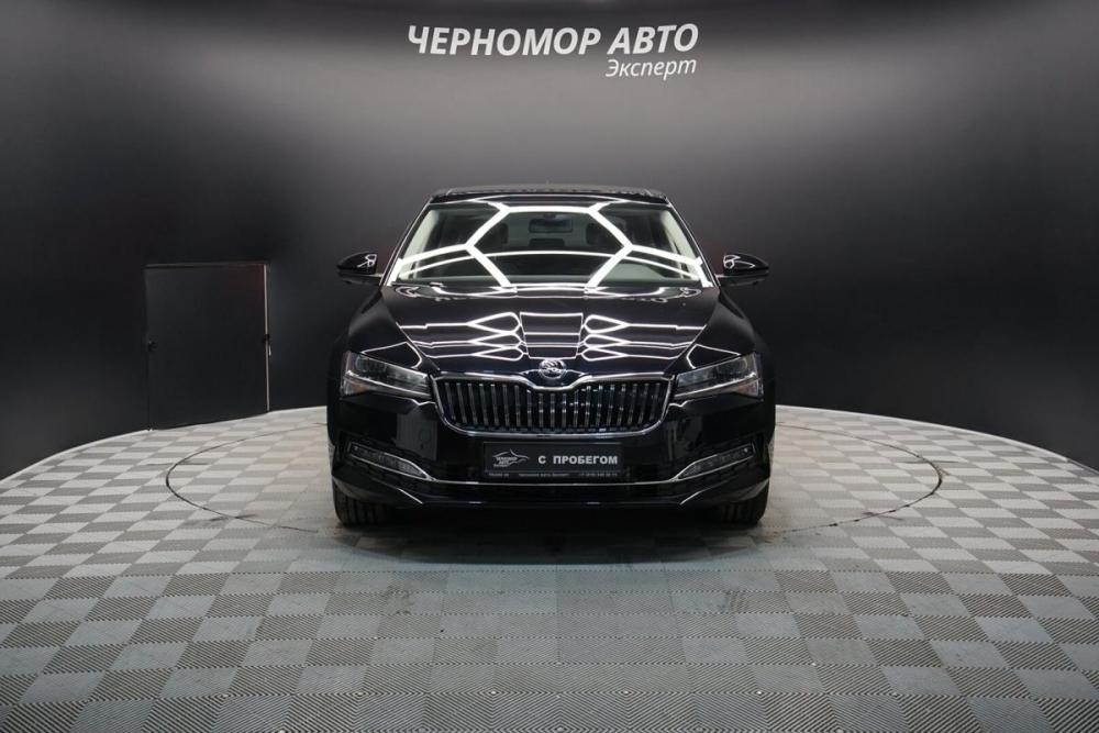 Skoda Superb IV Крым  - изображение 8