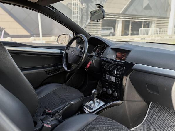 Opel Astra H Рестайлинг с пробегом 2010 года, цена 470 000 рублей, 203215 км, хэтчбек, Автокод Объявления