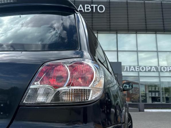 Mitsubishi Outlander I с пробегом 2006 года, цена 830 000 рублей, 304500 км, внедорожник, Автокод Объявления