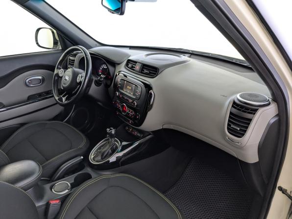 Kia Soul II с пробегом 2016 года, цена 1 370 000 рублей, 148352 км, хэтчбек, Автокод Объявления