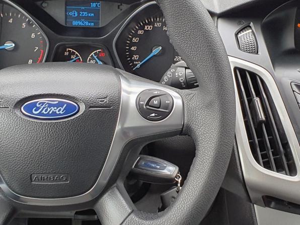Ford Focus III с пробегом 2013 года, цена 848 000 рублей, 89628 км, хэтчбек, Автокод Объявления