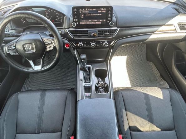 Honda Accord X с пробегом 2018 года, цена 1 750 000 рублей, 163724 км, седан, Автокод Объявления