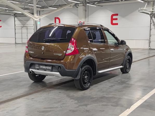 Renault Sandero I с пробегом 2013 года, цена 650 000 рублей, 223682 км, хэтчбек, Автокод Объявления