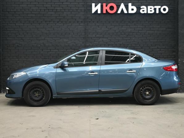 Renault Fluence I Рестайлинг с пробегом 2014 года, цена 700 000 рублей, 216680 км, седан, Автокод Объявления