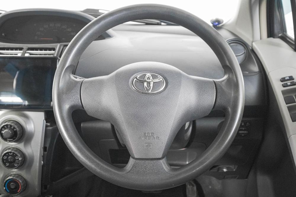 Toyota Vitz II (XP90) Кемерово  - изображение 16