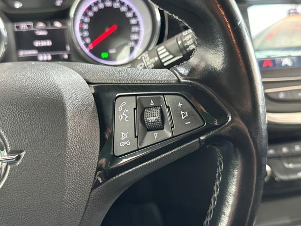 Opel Astra K Рестайлинг с пробегом 2020 года, цена 1 350 000 рублей, 124000 км, универсал, Автокод Объявления