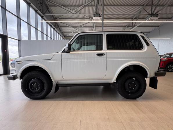 Lada (ВАЗ) Niva Legend с пробегом 2024 года, цена 899 000 рублей, 8300 км, внедорожник, Автокод Объявления