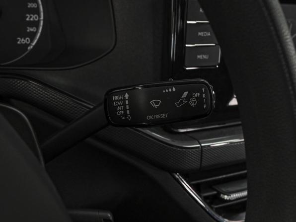 Volkswagen Polo V Рестайлинг с пробегом 2020 года, цена 1 579 000 рублей, 64524 км, седан, Автокод Объявления