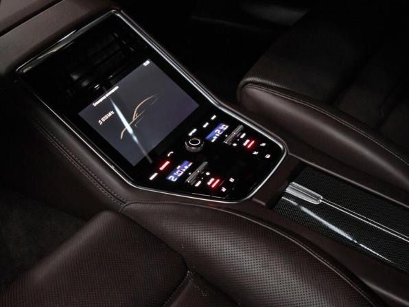 Porsche Panamera II с пробегом 2017 года, цена 6 200 000 рублей, 130276 км, лифтбек, Автокод Объявления