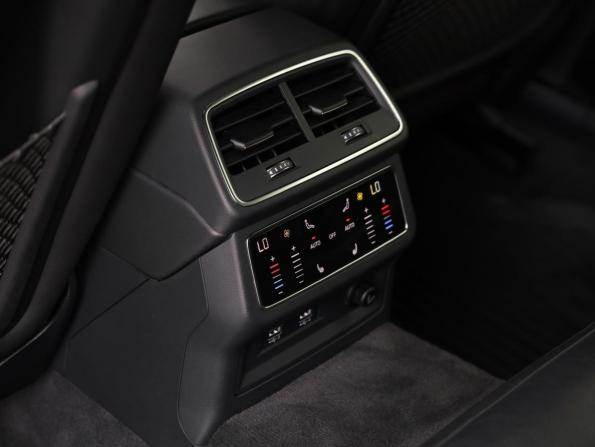 Audi A7 II (4K) с пробегом 2018 года, цена 3 975 000 рублей, 82230 км, лифтбек, Автокод Объявления