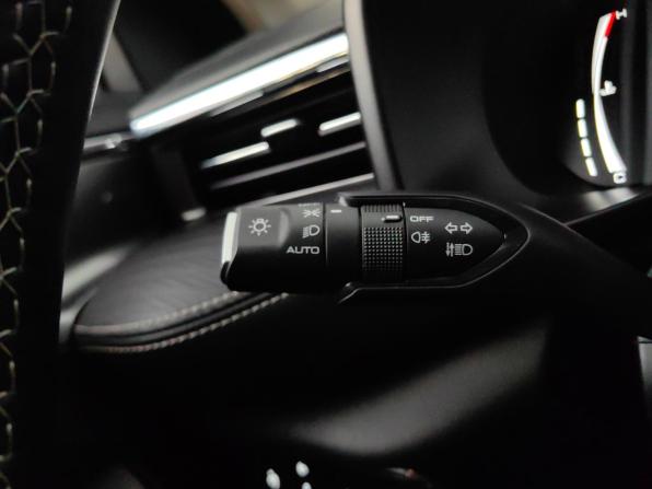 Haval Jolion I Рестайлинг с пробегом 2024 года, цена 2 238 000 рублей, 11400 км, внедорожник, Автокод Объявления