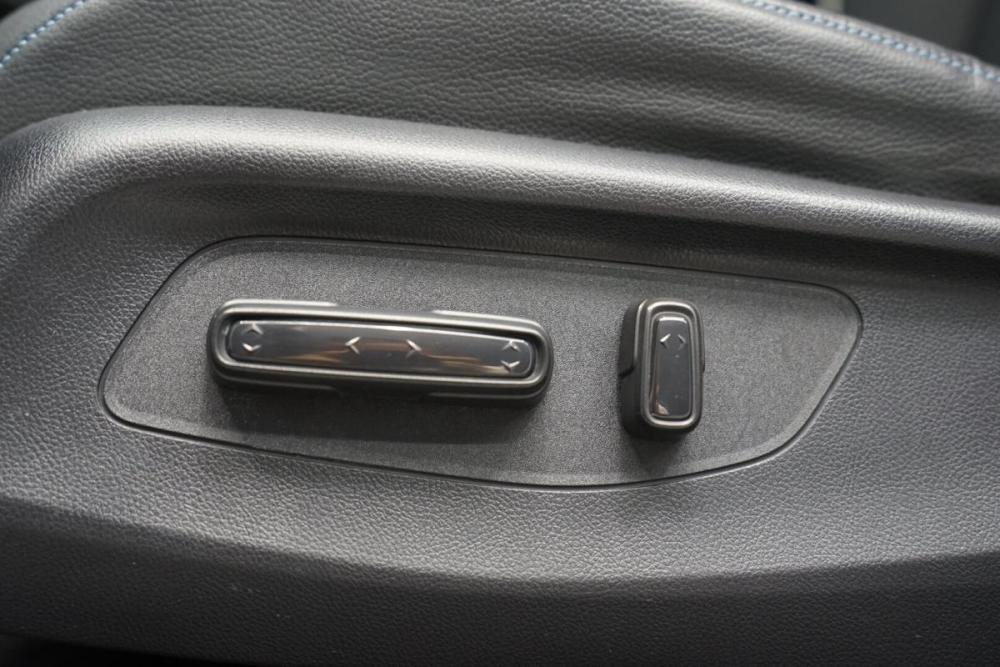 Honda e:NS1 Крым  - изображение 10