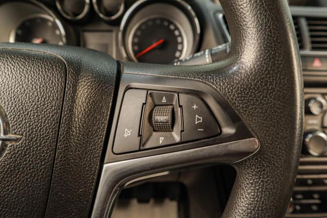 Opel Mokka I с пробегом 2014 года, цена 1 119 000 рублей, 101000 км, внедорожник, Автокод Объявления
