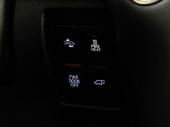 Lexus LX III Рестайлинг 2 с пробегом 2019 года, цена 7 500 000 рублей, 85310 км, внедорожник, Автокод Объявления