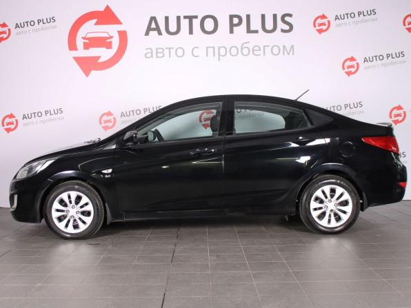 Hyundai Solaris I с пробегом 2013 года, цена 670 000 рублей, 210000 км, седан, Автокод Объявления