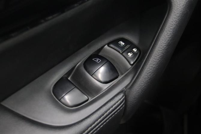 Nissan X-Trail III Рестайлинг с пробегом 2018 года, цена 1 795 950 рублей, 138086 км, внедорожник, Автокод Объявления