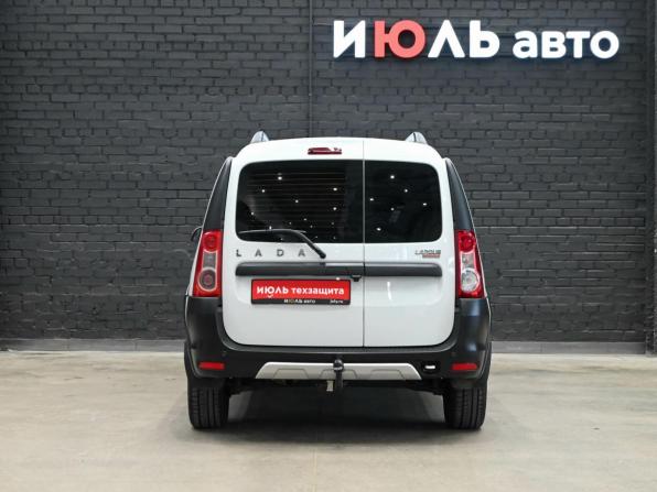 Lada (ВАЗ) Largus I Рестайлинг с пробегом 2024 года, цена 1 410 000 рублей, 15277 км, универсал, Автокод Объявления