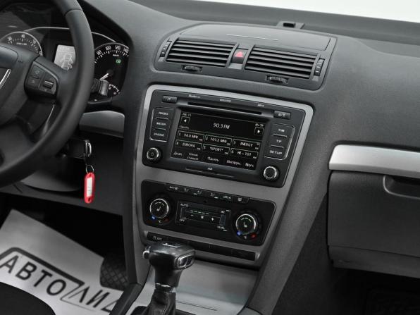 Skoda Octavia II (A5) Рестайлинг с пробегом 2012 года, цена 625 000 рублей, 146584 км, лифтбек, Автокод Объявления
