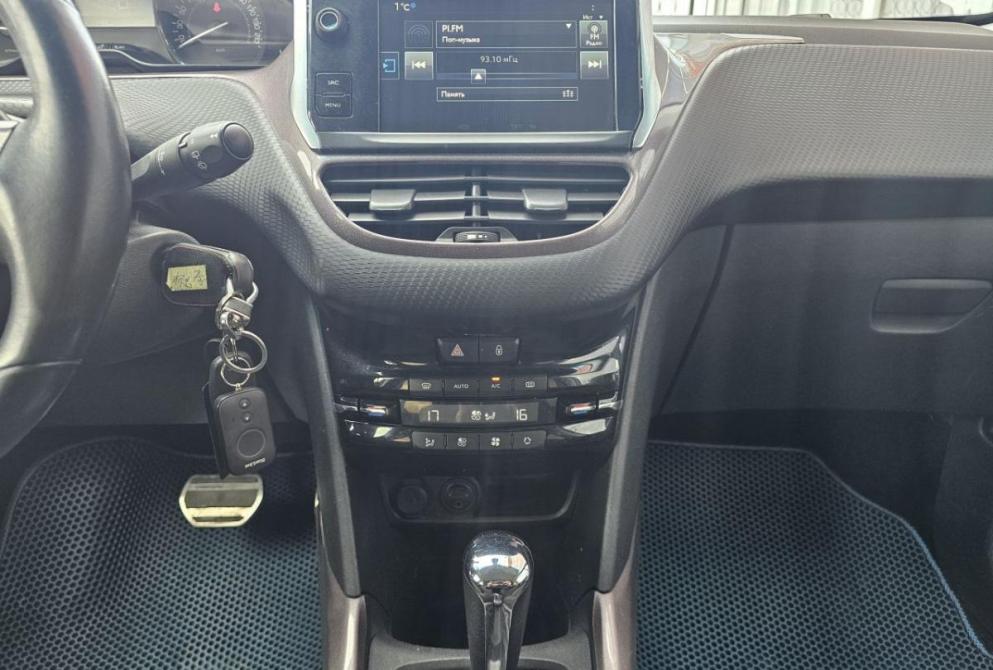 Peugeot 2008 I Красноярск  - изображение 19