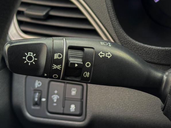 Hyundai Solaris II Рестайлинг с пробегом 2021 года, цена 1 459 000 рублей, 80576 км, седан, Автокод Объявления