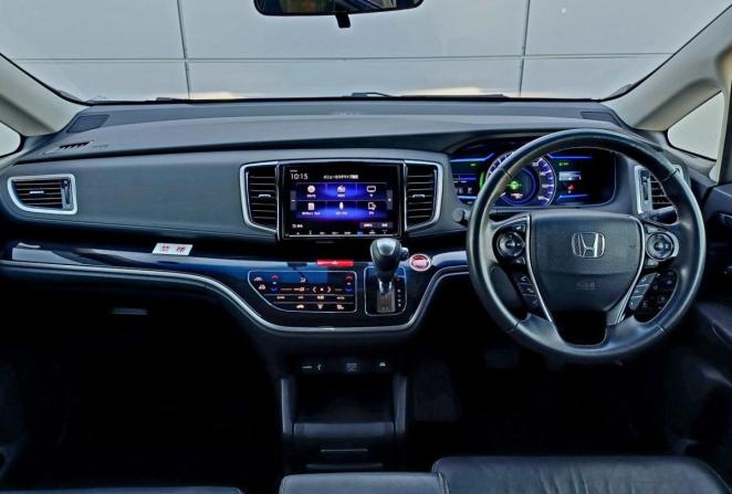 Honda Odyssey V Рестайлинг с пробегом 2018 года, цена 2 910 000 рублей, 119799 км, минивэн, Автокод Объявления