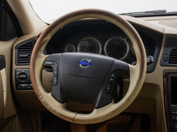 Volvo XC70 I Рестайлинг с пробегом 2006 года, цена 650 000 рублей, 393495 км, универсал, Автокод Объявления