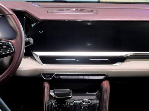 Geely Monjaro I с пробегом 2023 года, цена 2 920 000 рублей, 141200 км, внедорожник, Автокод Объявления