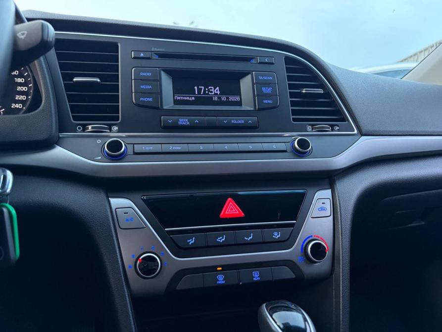 Hyundai Elantra VI (AD) Санкт-Петербург  - изображение 11