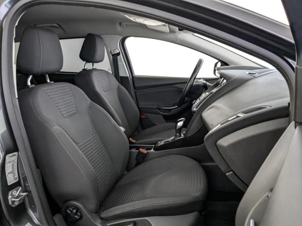 Ford Focus III Рестайлинг с пробегом 2018 года, цена 1 250 000 рублей, 142861 км, универсал, Автокод Объявления