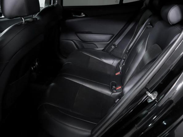 Kia Stinger I с пробегом 2018 года, цена 1 980 000 рублей, 97883 км, лифтбек, Автокод Объявления