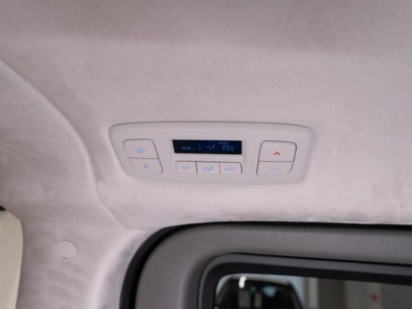 Hyundai Staria I с пробегом 2025 года, цена 5 700 000 рублей, 29871 км, минивэн, Автокод Объявления