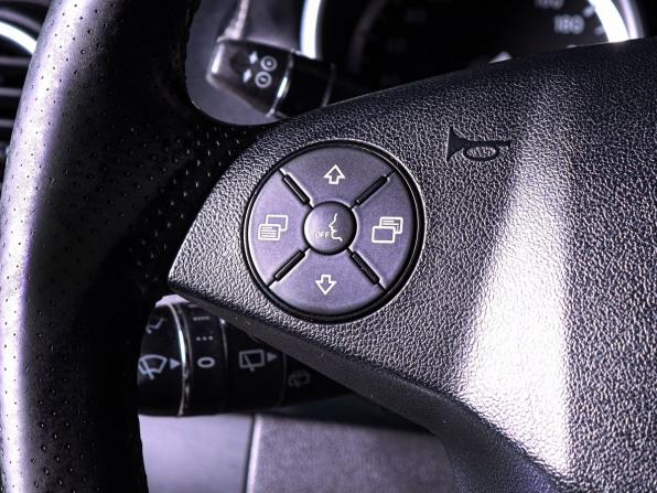 Mercedes-Benz M-Класс II (W164) Рестайлинг с пробегом 2011 года, цена 2 070 000 рублей, 203000 км, внедорожник, Автокод Объявления