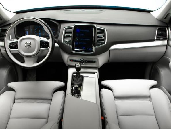 Volvo XC90 II с пробегом 2018 года, цена 3 749 000 рублей, 130550 км, внедорожник, Автокод Объявления
