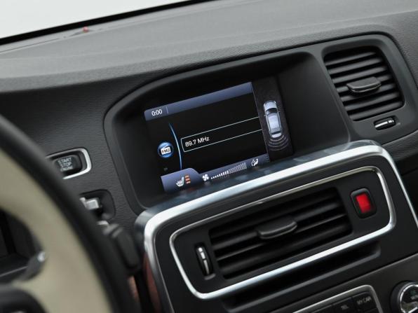 Volvo S60 II с пробегом 2012 года, цена 1 049 000 рублей, 182000 км, седан, Автокод Объявления