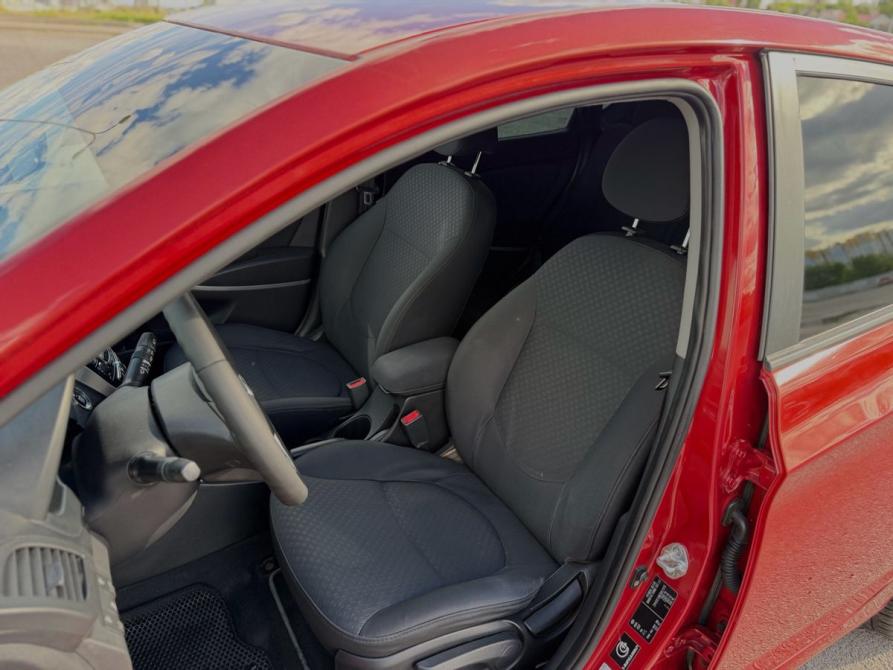 Hyundai Solaris I Волгоград  - изображение 11