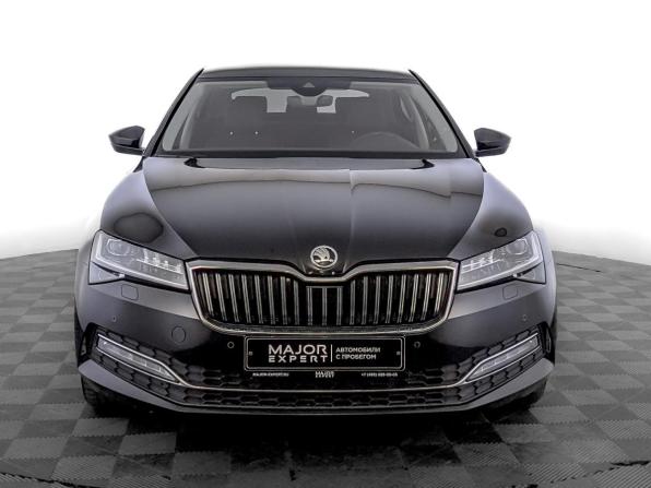 Skoda Superb III Рестайлинг с пробегом 2022 года, цена 3 330 000 рублей, 73321 км, лифтбек, Автокод Объявления
